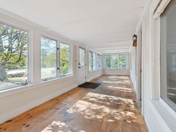 295 Andover Road, New London, NH 03257