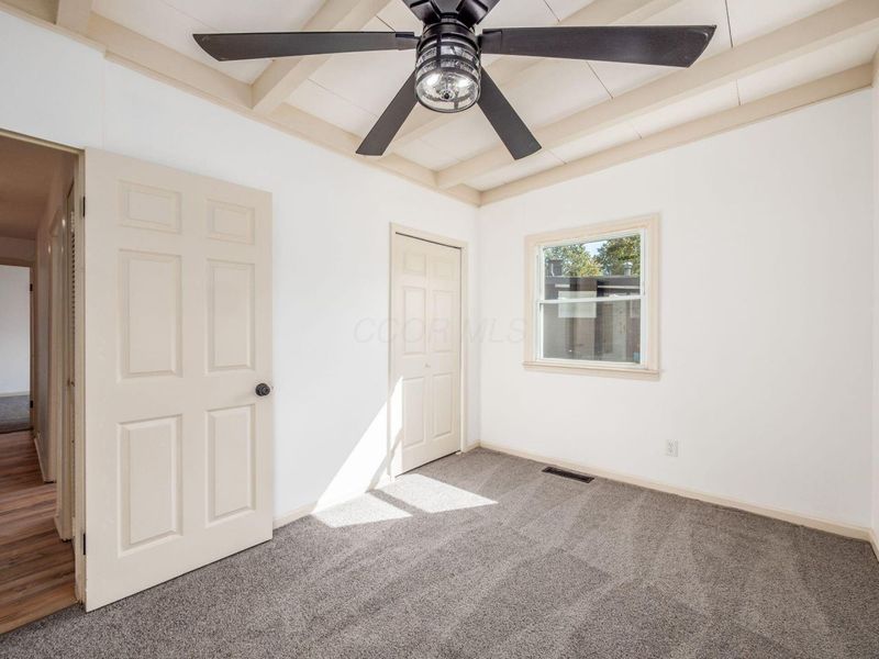 2458 Edgevale Road, Columbus, OH 43221 Photo 20