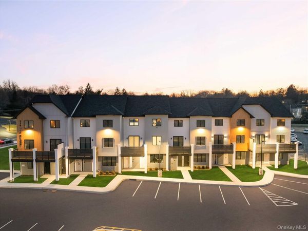 236 Old Nyack Turnpike, Unit 201, Spring Valley, NY 10977