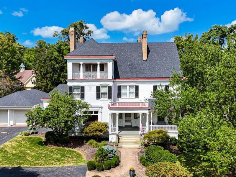 320 Reily Road, Wyoming, OH 45215 Photo 1