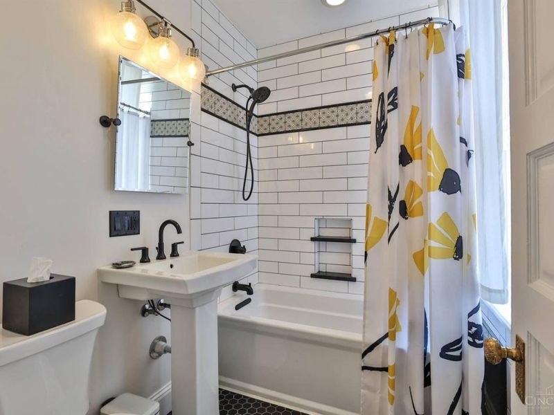 320 Reily Road, Wyoming, OH 45215 Photo 36