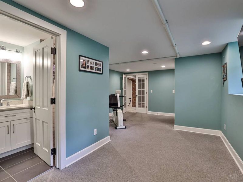 320 Reily Road, Wyoming, OH 45215 Photo 67