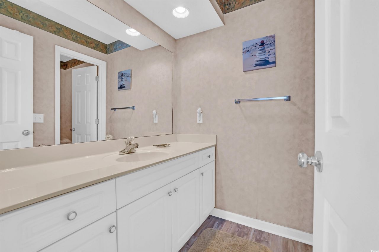 4417 Eastport Blvd. Photo 22