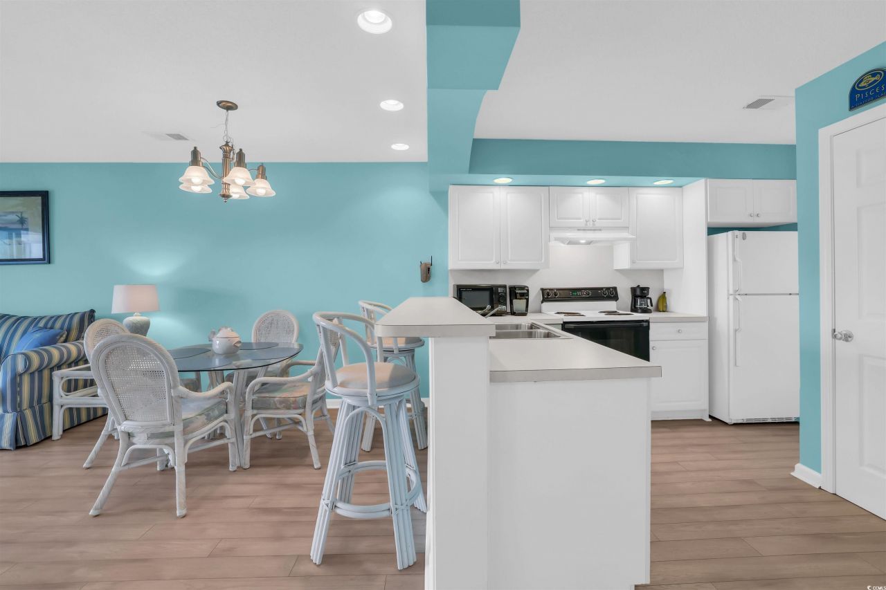 4417 Eastport Blvd. Photo 7