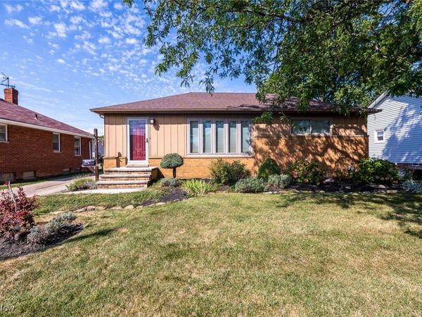 30209 Oakdale Road, Willowick, OH 44095