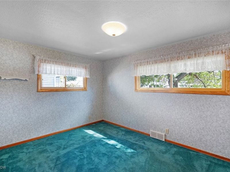 30209 Oakdale Road, Willowick, OH 44095 Photo 21