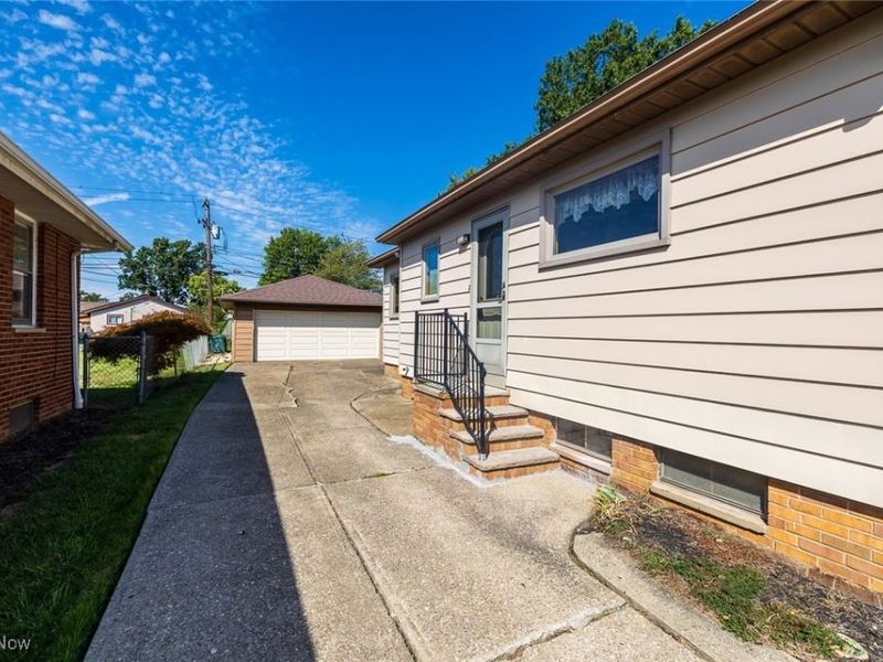 30209 Oakdale Road, Willowick, OH 44095 Photo 31