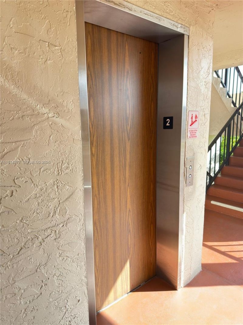 300 S Hollybrook Dr, Unit 203, Pembroke Pines, FL 33025 Photo