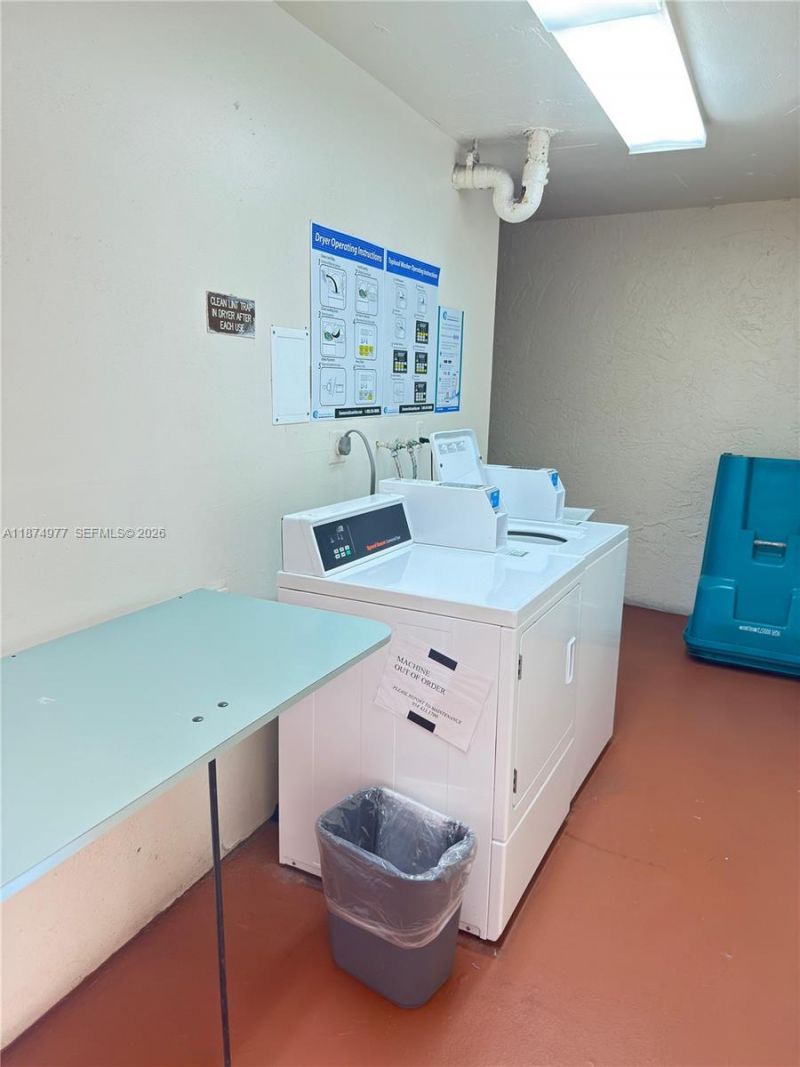 300 S Hollybrook Dr, Unit 203, Pembroke Pines, FL 33025 Photo