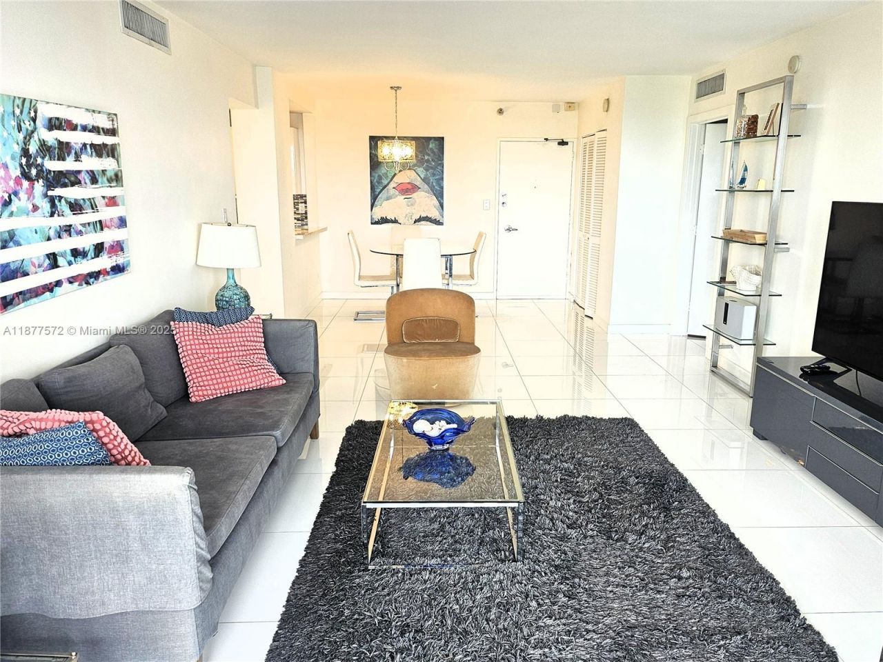 5161 Collins Ave, Unit 707, Miami Beach, FL 33140 Photo