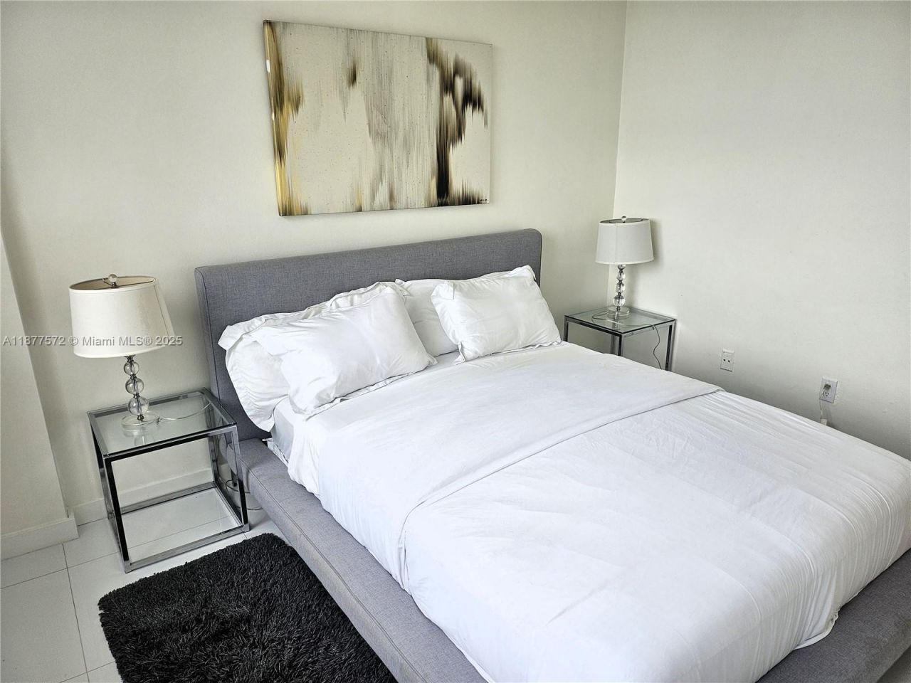 5161 Collins Ave, Unit 707, Miami Beach, FL 33140 Photo