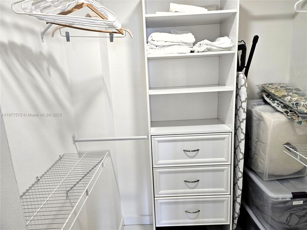 5161 Collins Ave, Unit 707, Miami Beach, FL 33140 Photo