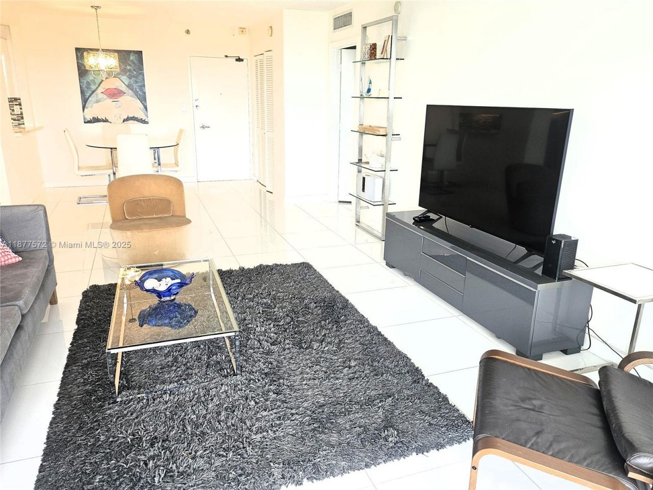 5161 Collins Ave, Unit 707, Miami Beach, FL 33140 Photo