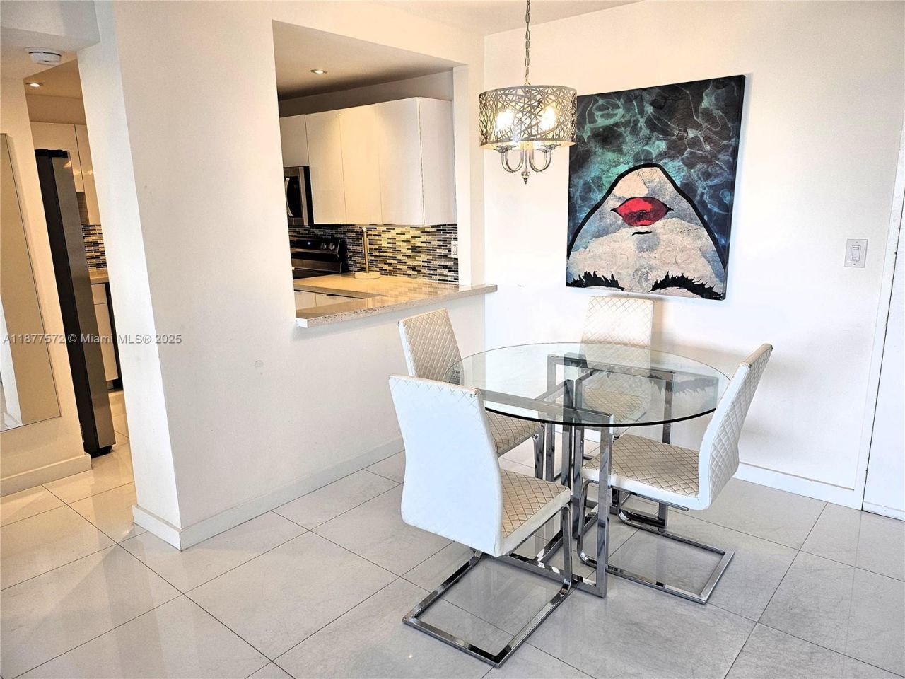 5161 Collins Ave, Unit 707, Miami Beach, FL 33140 Photo