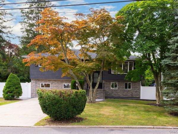 22 Brian Drive, East Islip, NY 11730