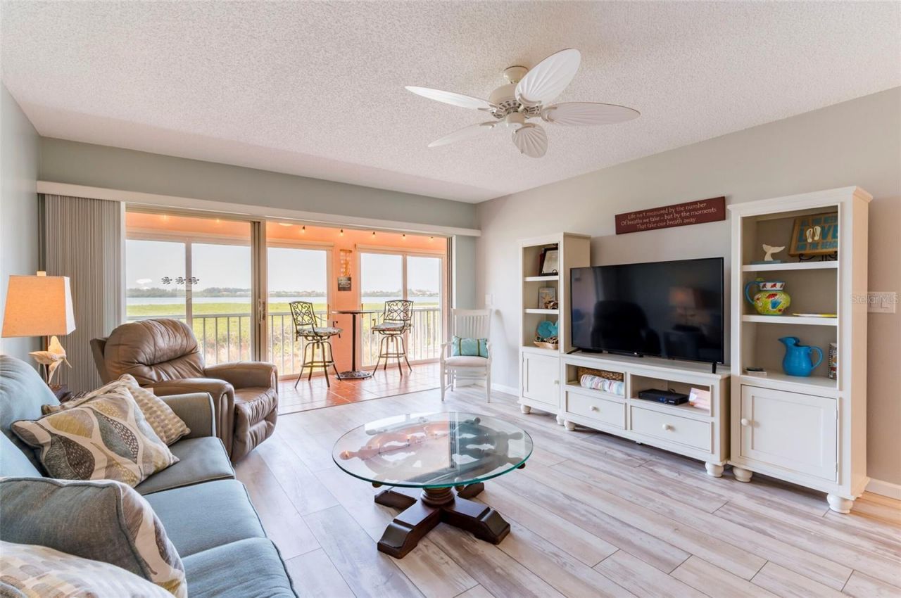 1343 Perico Point Circle, Unit 117, Bradenton, FL 34209 Photo