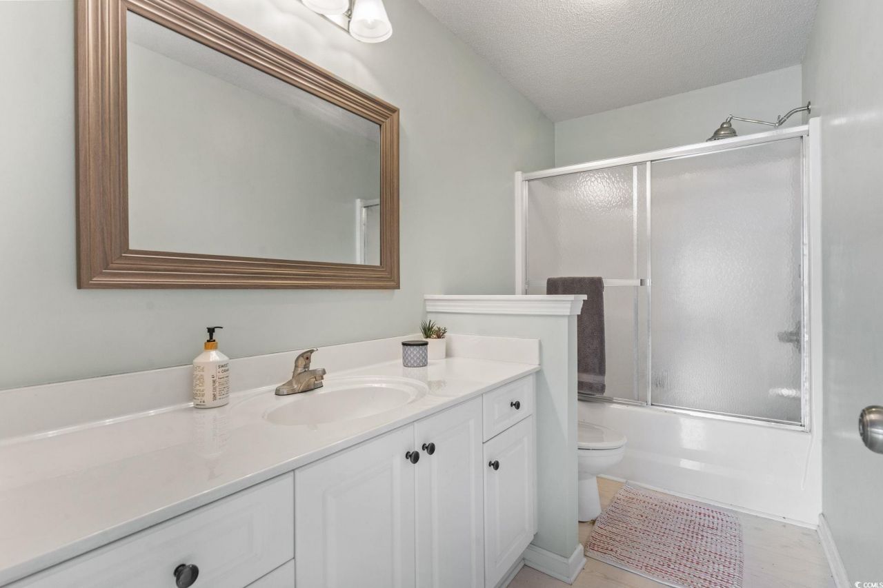 212 Duchess Ct. Photo 25