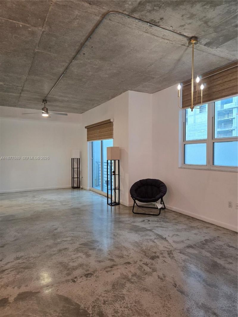 234 NE 3rd St, Unit 1104, Miami, FL 33132 Photo