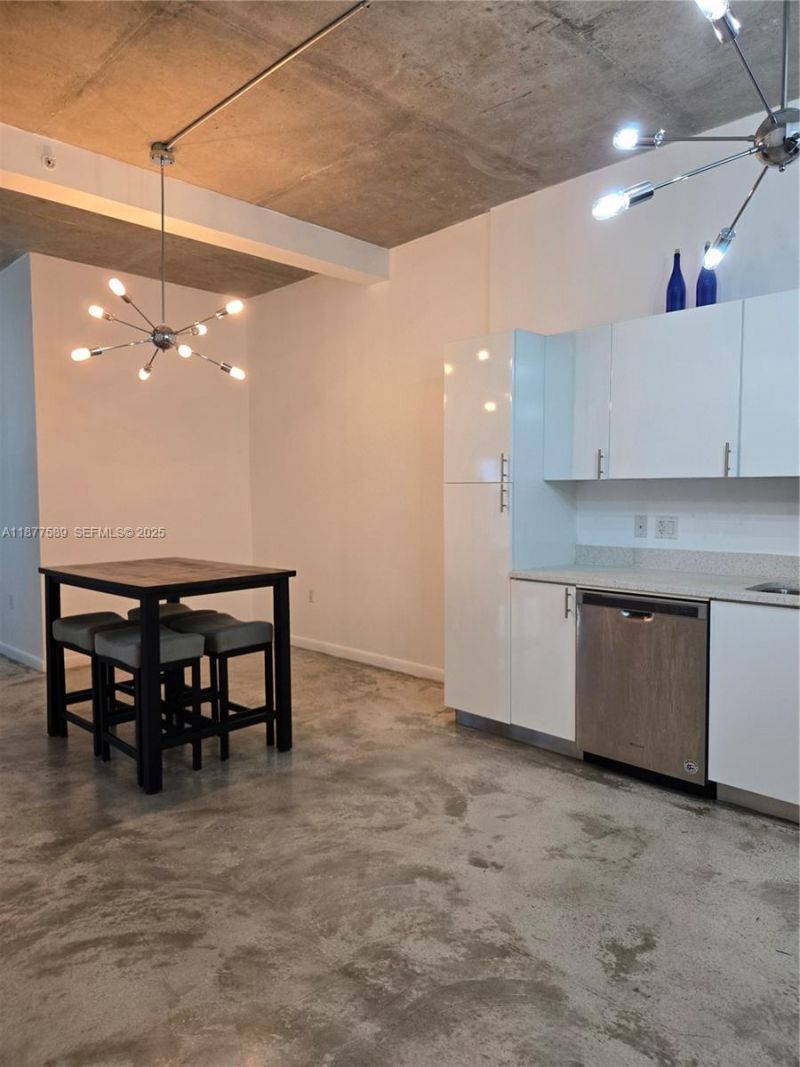 234 NE 3rd St, Unit 1104, Miami, FL 33132 Photo