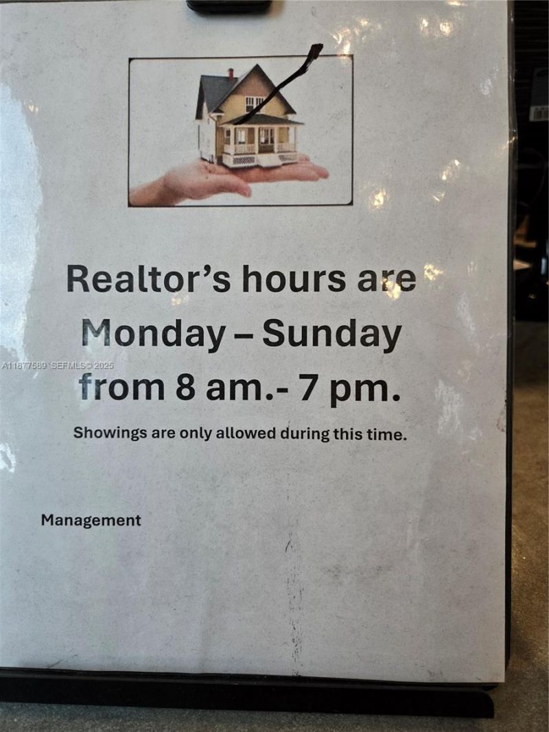 234 NE 3rd St, Unit 1104, Miami, FL 33132 Photo