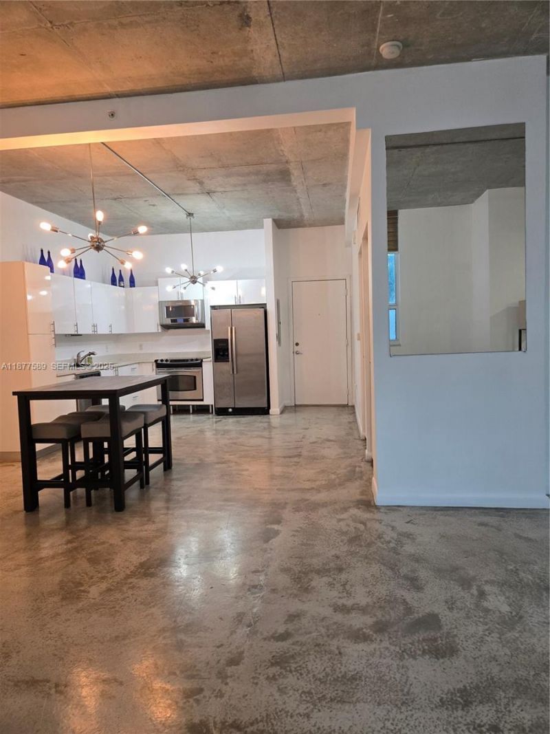 234 NE 3rd St, Unit 1104, Miami, FL 33132 Photo