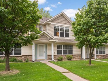 6127 32nd Avenue N, Crystal, MN 55422