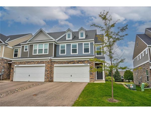 17935 Giants Way, Lakeville, MN 55044