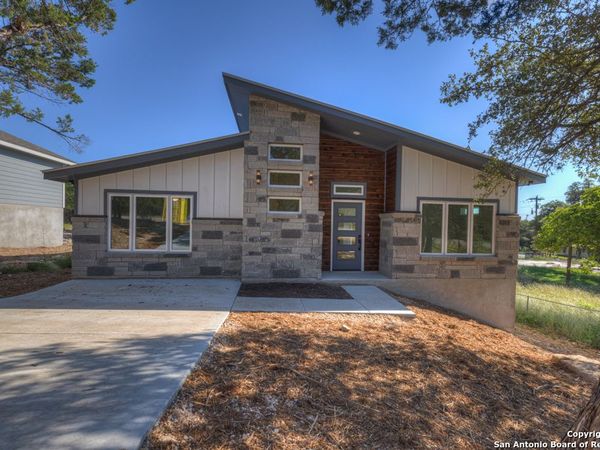 2549 Grandview, Canyon Lake, TX 78133