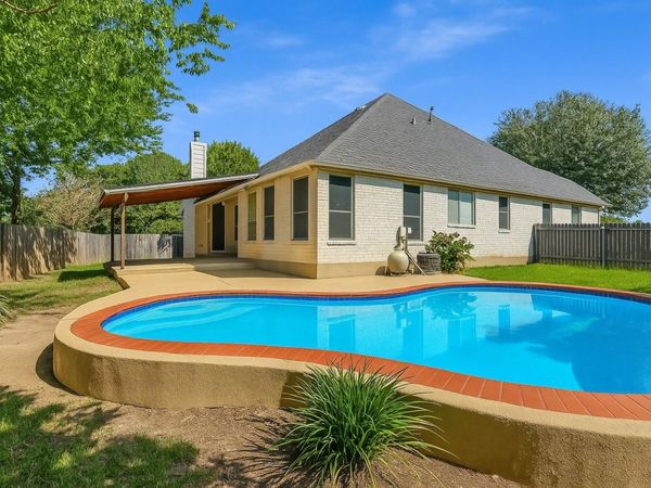 2304 Miramar CV, Round Rock, TX 78665