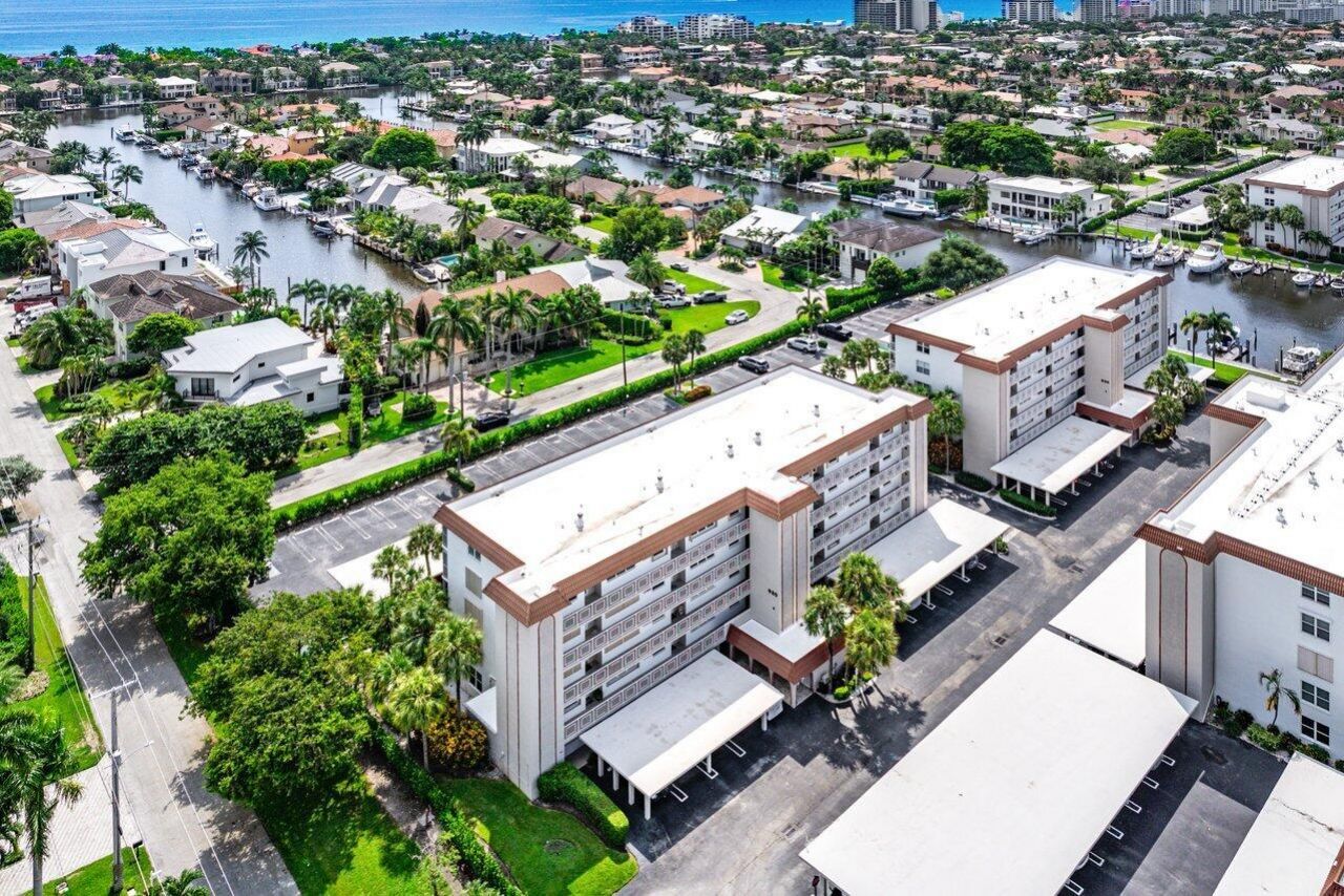 920 Dogwood Drive, Unit 560, Delray Beach, FL 33483 Photo