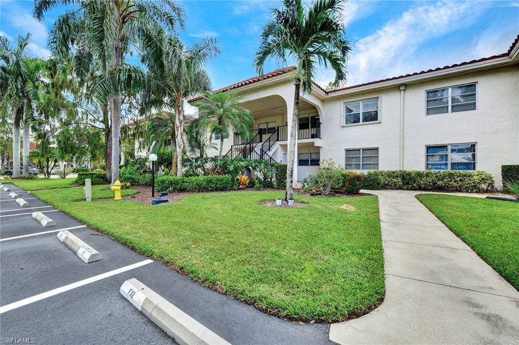 1055 Forest Lakes Dr, Unit F203, Naples, FL 34105 Photo