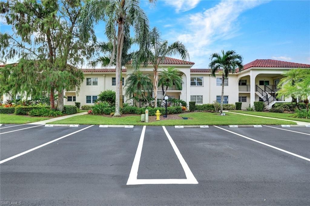 1055 Forest Lakes Dr, Unit F203, Naples, FL 34105 Photo