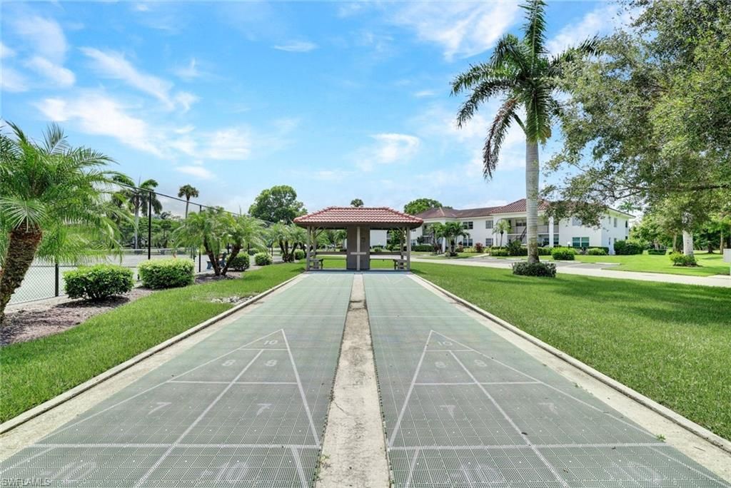 1055 Forest Lakes Dr, Unit F203, Naples, FL 34105 Photo