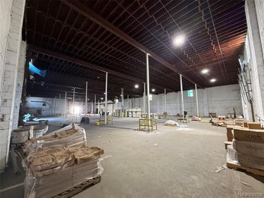 1601 Garfield Avenue, Bay City, MI 48708