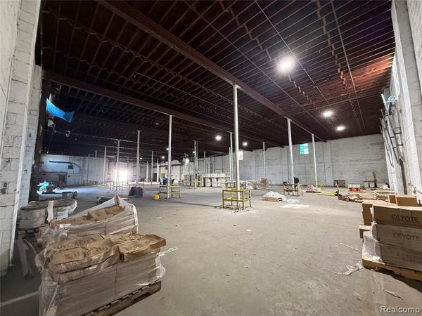 1601 Garfield Avenue, Bay City, MI 48708