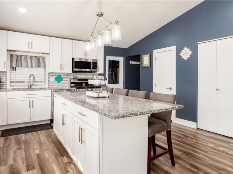 2378 W High Street, Newark, OH 43055 Photo 13