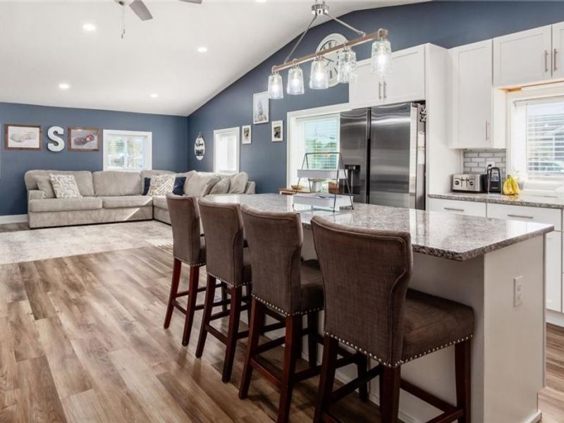 2378 W High Street, Newark, OH 43055 Photo 14