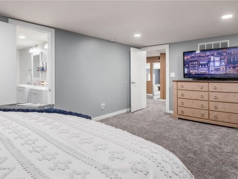 2378 W High Street, Newark, OH 43055 Photo 18