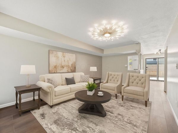 1046 Merrimar Circle N, Unit B, Columbus, OH 43220