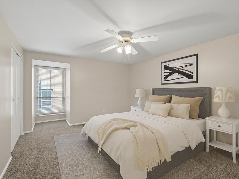 1046 Merrimar Circle N, Unit B, Columbus, OH 43220 Photo 10