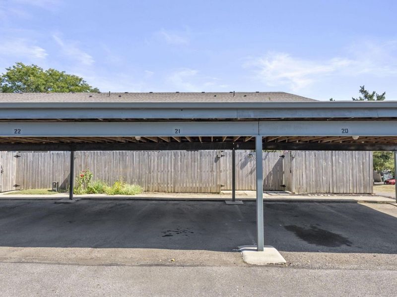 1046 Merrimar Circle N, Unit B, Columbus, OH 43220 Photo 28