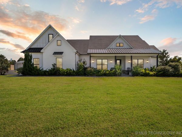 5634 E 186th Street S, Bixby, OK 74008