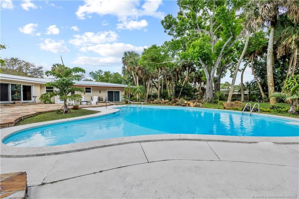 1001 S 11th Street, Fort Pierce, FL 34950 Photo