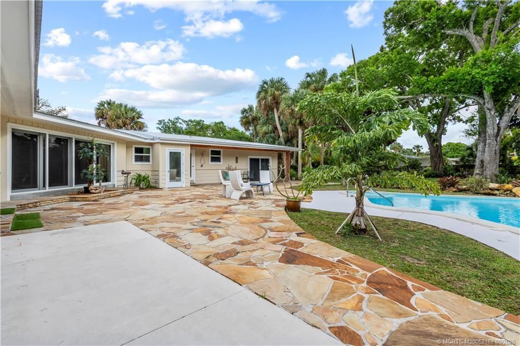 1001 S 11th Street, Fort Pierce, FL 34950 Photo