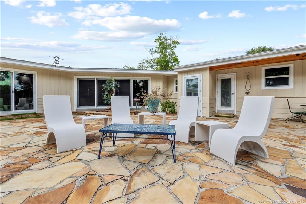 1001 S 11th Street, Fort Pierce, FL 34950 Photo