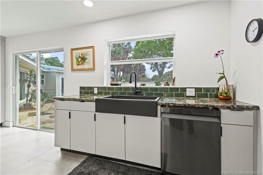 1001 S 11th Street, Fort Pierce, FL 34950 Photo