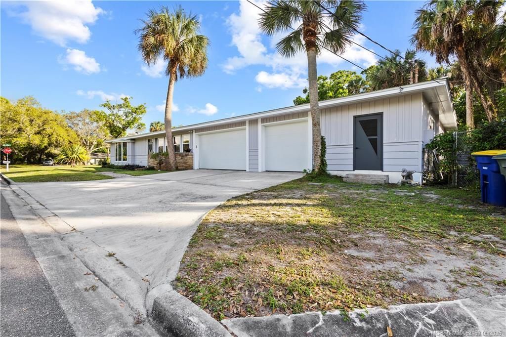 1001 S 11th Street, Fort Pierce, FL 34950 Photo