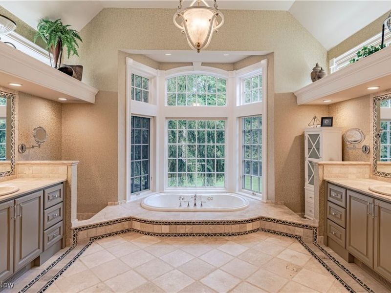 7955 Gray Eagle Chase, Gates Mills, OH 44040 Photo 25