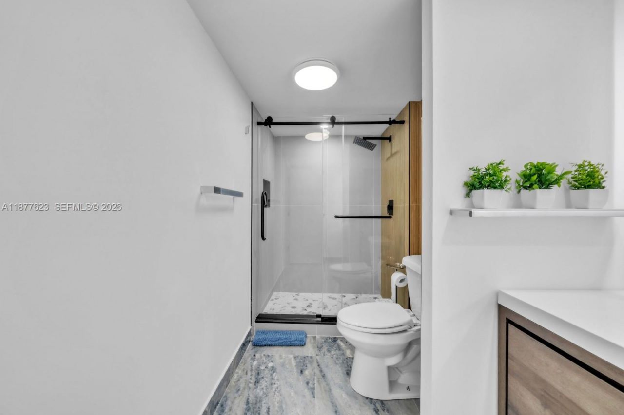 2401 S Ocean Dr, Unit 2504, Hollywood, FL 33019 Photo