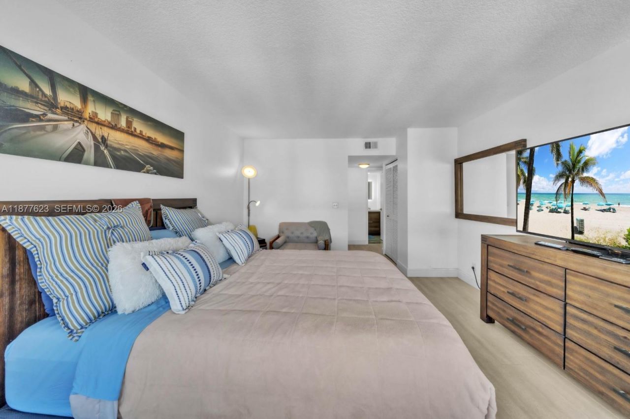 2401 S Ocean Dr, Unit 2504, Hollywood, FL 33019 Photo